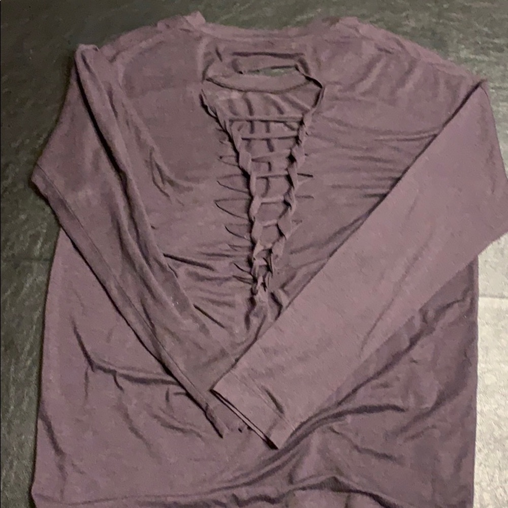 Gently worn Onzie braid braid top, size Small